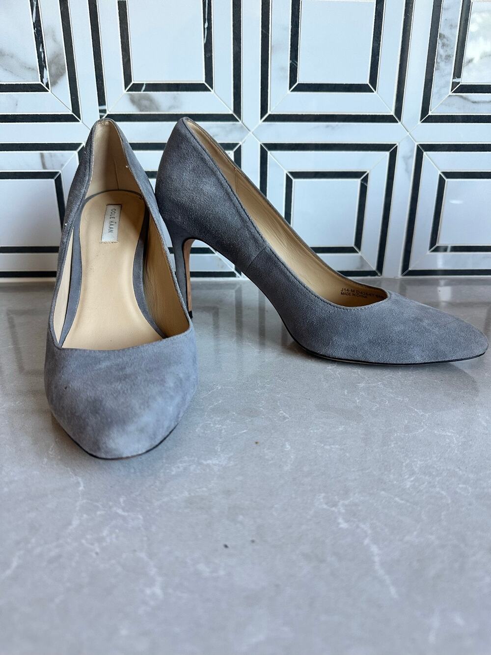 Cole Haan Gray Suede Pointed Toe Pumps Heels Size 8.5B